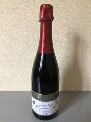 prickelnde Versuchung in Rot